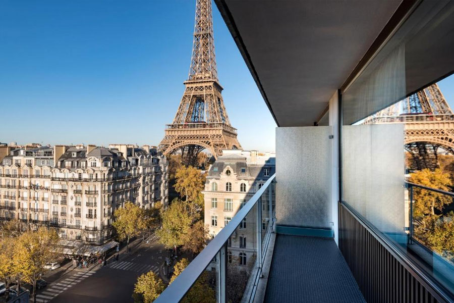 Balcone con vista Torre Eiffel