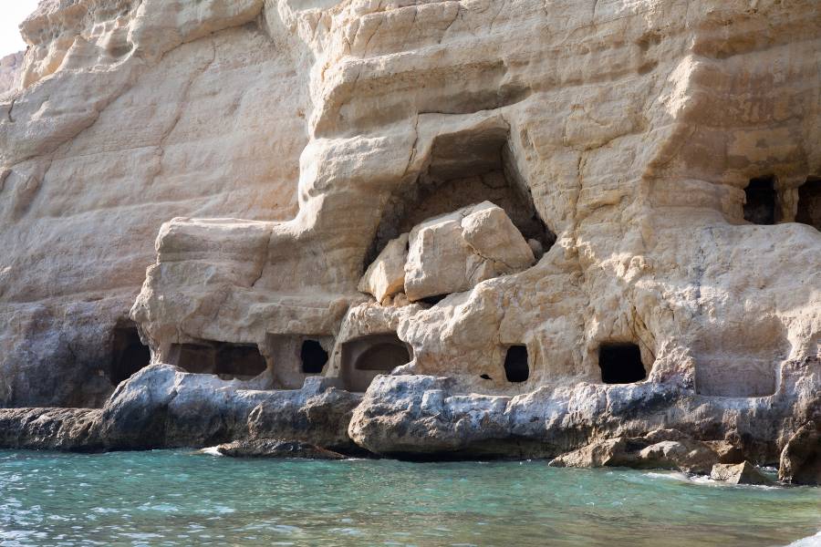 Matala Grotte